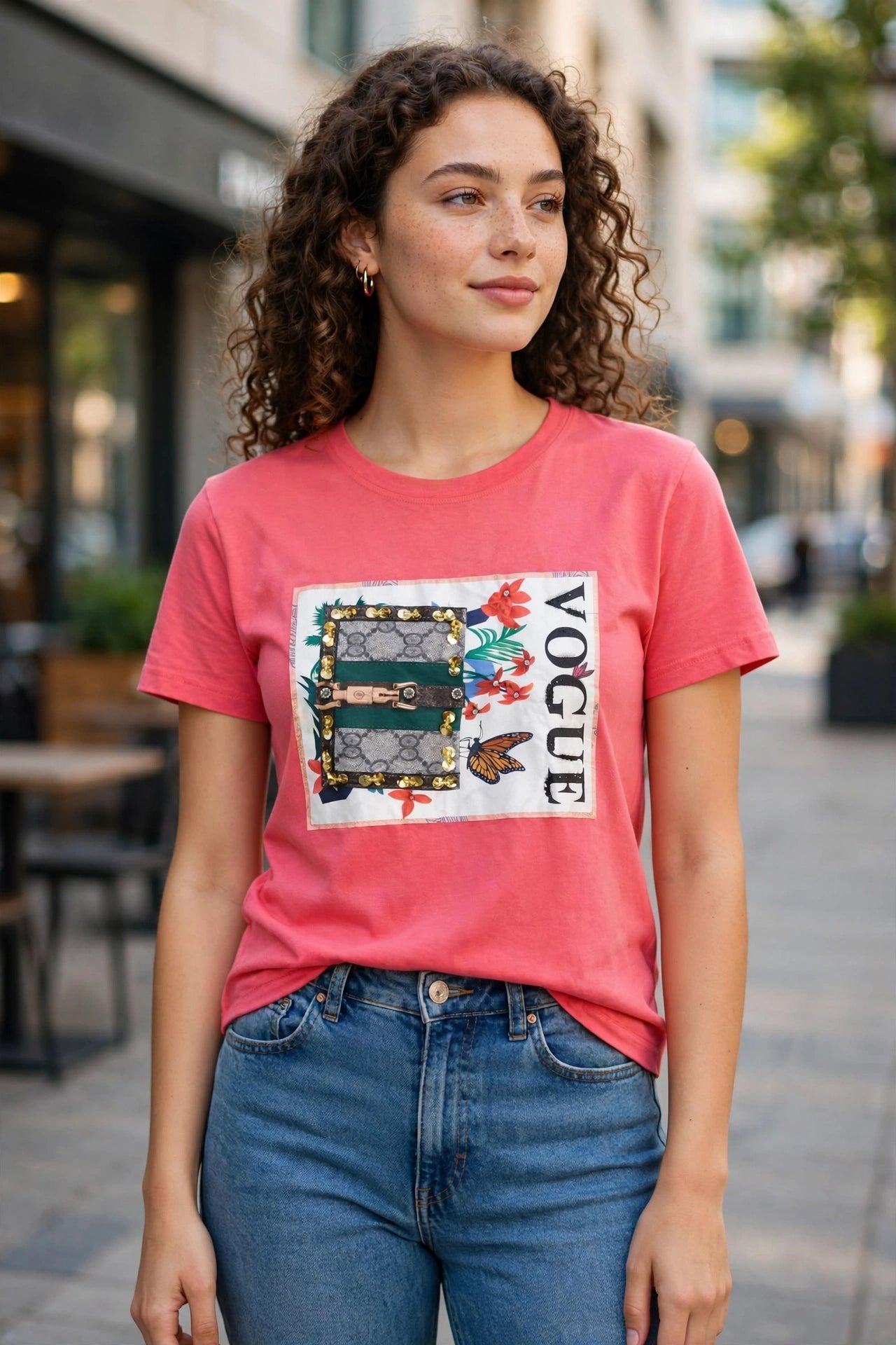 Camiseta Coral - Estampado Vogue Floral