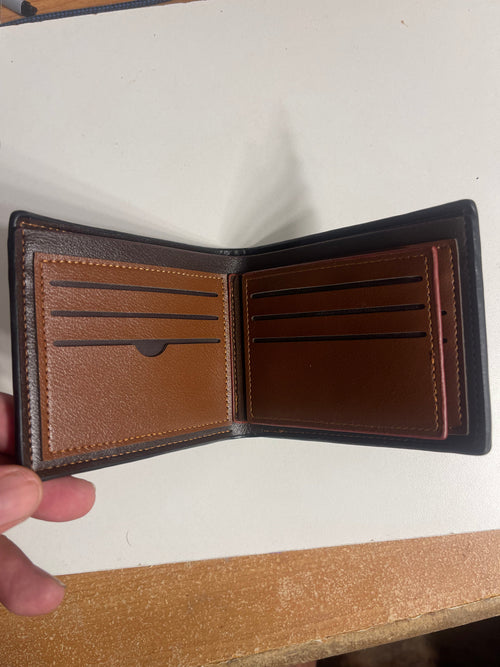 Billetera de Cuero Bifold para Hombre